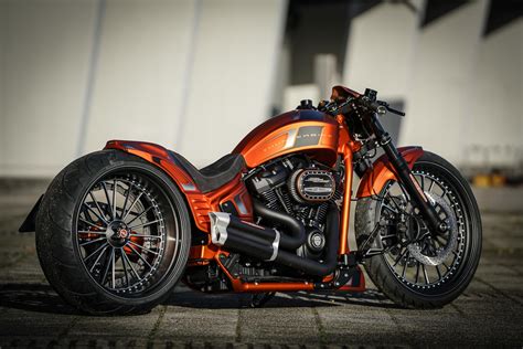 Harley Davidson Custom Bikes Rev Up Your Screens With Stunning