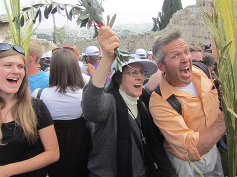 Huntsmans In The Holy Land Palm Sunday