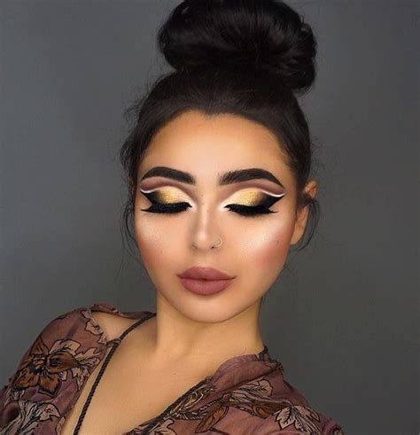 The Latest Makeup 2019 The Current Trends 16 Предметы макияжа Макияж
