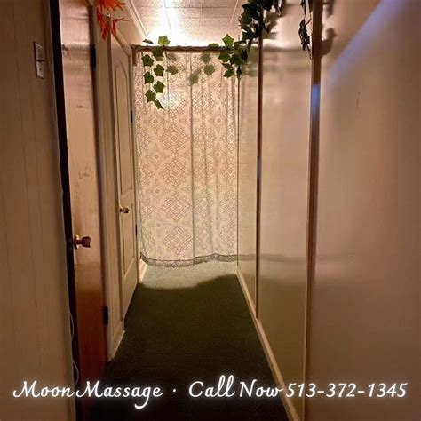 Moon Massage Massage Spa In Cincinnati