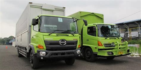 Sort by location, manufacturer, model, and price. Foto Mobil Truk Hino Modifikasi - Contoh Dot