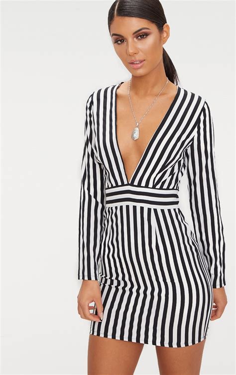 Robe Moulante Rayé Noire Et Blanche Robes Prettylittlething Fr
