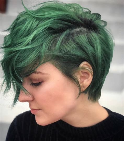 To really mimic this look bleach your hair a couple of tones down until it's really blonde, then dye with. 10 Casual Short Hairstyles for Women - Modern Short ...