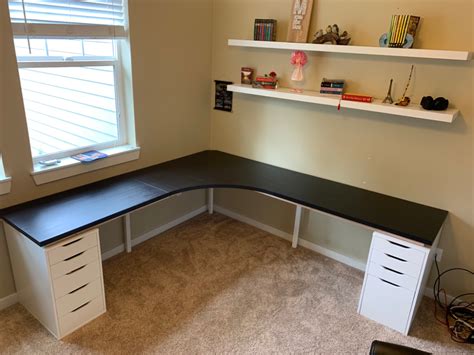 This desk has been tested for office use and meets the requirements for safety, durability and stability set forth in the following. ikea linnmon corner - Google Search in 2020 | Corner desk ...