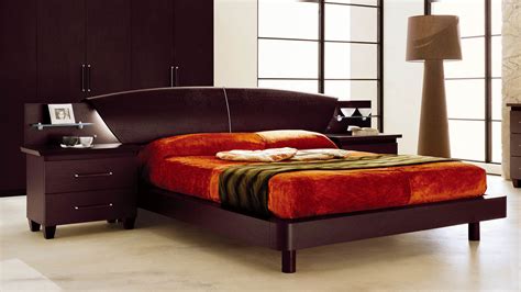 Lacquered Made In Italy Leather Luxury Platform Bed Long Beach