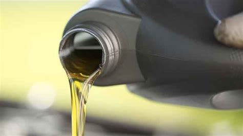 Welcome To Autofactorng Blog Top 5 Best Engine Oil For High Mileage Cars
