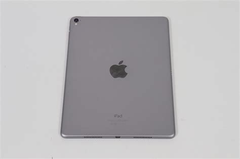 Apple Ipad Pro 9 7 1st Gen A1673 Wi Fi 32gb Space Gray Working Mlmn2ll A Ebay