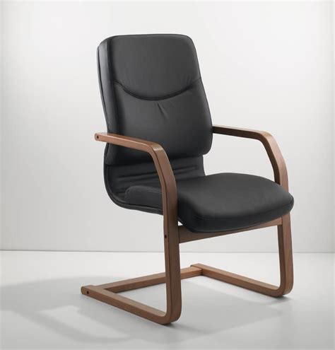 Our assortment of office chairs. Elegant and comfortable office visitor chair | IDFdesign