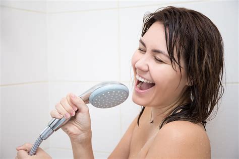 beneficial uses for urine and why you should pee in the shower