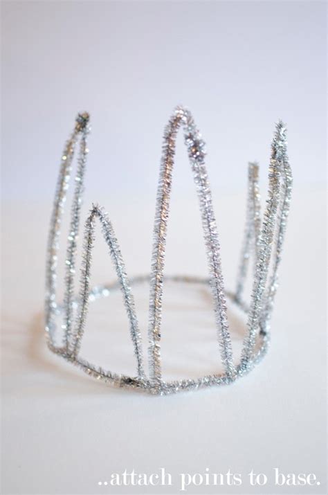 Pipe Cleaner Crown Diy · How To Make A Tiara Crown · Construction And