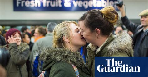 Protest Kiss In At Brighton Sainsburys In Pictures World News