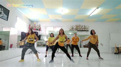 Zumba Dangdut Goyang Susu Bantal Goyang Spekol Zin Anita Suzana