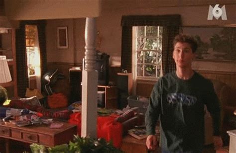 Malcolm In The Middle Mom I Grew An Inch Gif Wifflegif