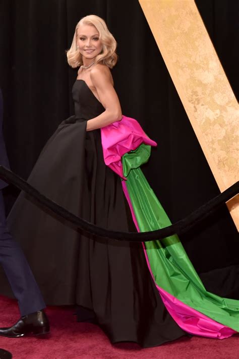 Kelly Ripas Christian Siriano Dress At The 2018 Oscars Popsugar Fashion Photo 10