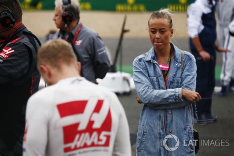 Kevin magnussen's reputation as the angry man in f1 is having a sad side effect on his social life. Eheglück: Sebastian Vettel hat seine Hanna geheiratet!
