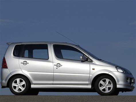 Daihatsu YRV Best Quality Free High Resolution Car