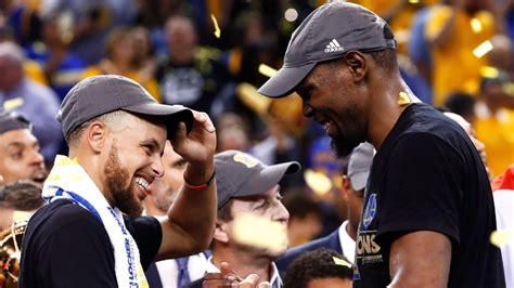 Kevin Durant Stephen Curry Want To Keep Warriors Together In Face Of