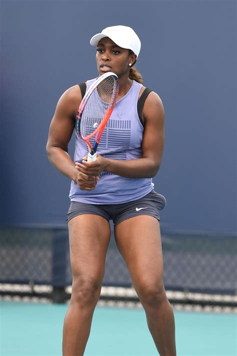 Sloane Stephens Practises During The Miami Open Tennis Tournament 03