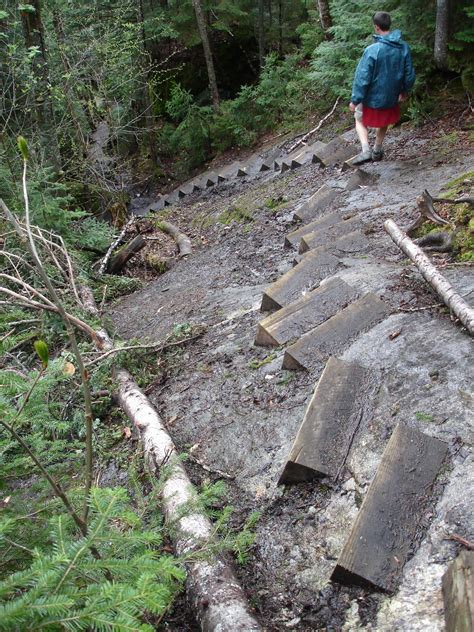 Water Off Hikers On Short Course In Sustainable Trail Design The Trek