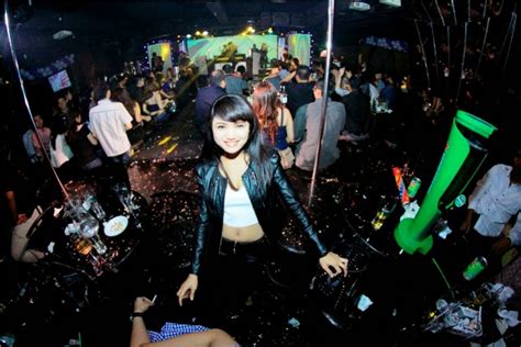 Medan Nightlife Top 5 Nightclubs And Bars Jakarta100bars Nightlife