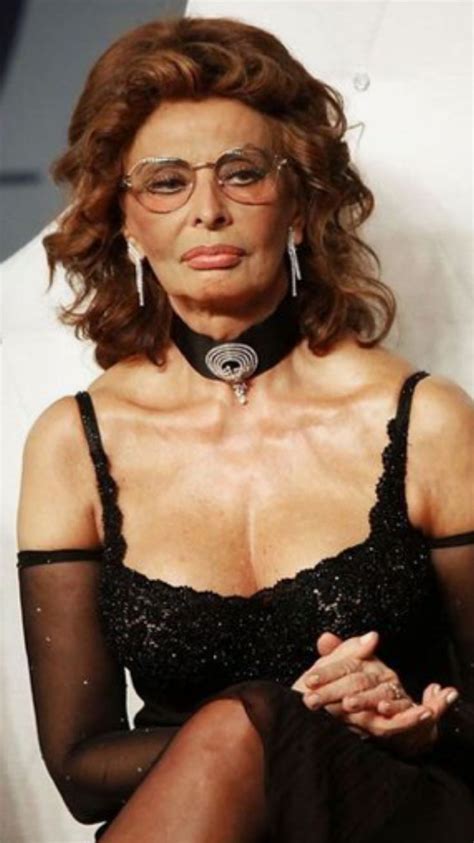 Pin Von General Auf Sophia Loren Attraktive Frau Promis Sophia Loren