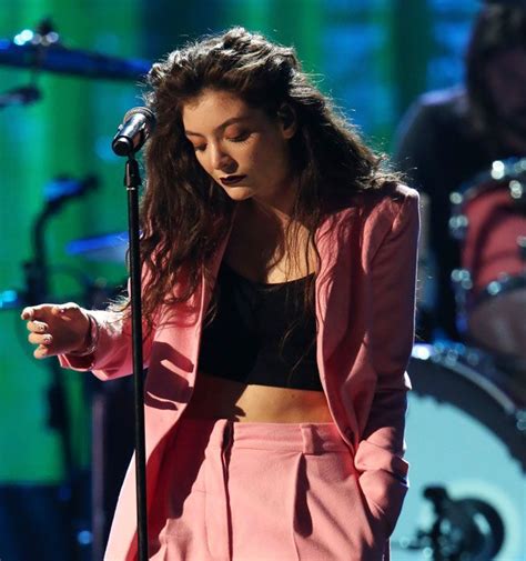 listen to lorde cover nirvana lorde girls in suits celebrity style