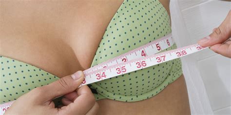 10 Signs Youre Wearing The Wrong Size Bra