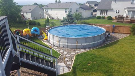 15 Amazing Diy Upgrades For Your Backyard Backyard Pool Landscaping