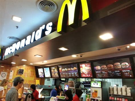 Customers can order through the delivery website online, or through the order their famous bubur ayam mcd or just anything you like from mcdonalds and enjoy an extra rm5 off on your first three orders through malaysia's favourite. (UPDATE) #McDonalds: Only Halal-Certified Birthday Cakes ...