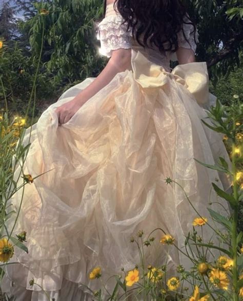 𝓹𝓮𝓽𝓪𝓵 ♡ Princess Aesthetic Fantasy Dress Fairytale Dress
