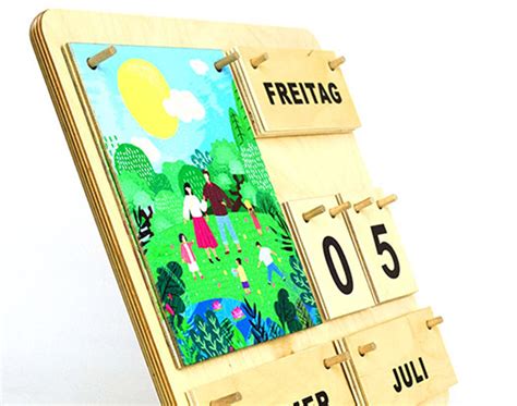 Montessori Kalender Aus Holz Für Kindergarten And Co Montessori Shopde