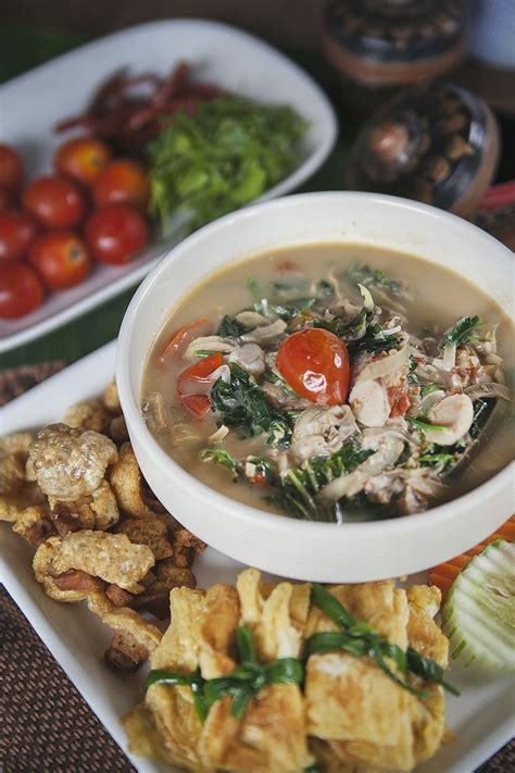 Thai food offers a variety of flavours and tastes. northern thai food