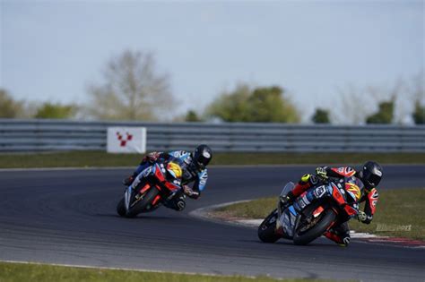 snetterton bsb test wednesday session times and results bikesport news