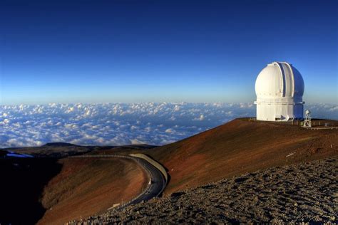 Mauna Kea Observatory By Sunnaquair Hawaii Astronomy Cfht Places