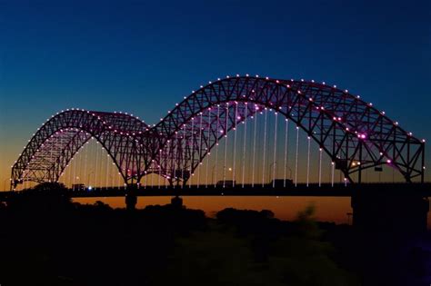 A Nightly Bridge Light Show In Memphis Tennessee