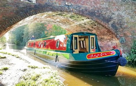 Luxury Canal Boat Hire And Holidays Uk Aqua Narrow Boats