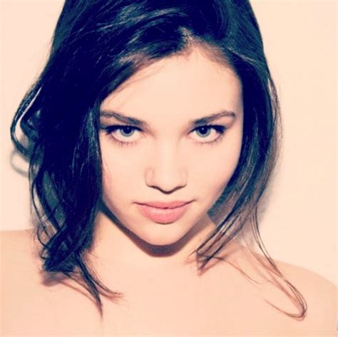 India Eisley Hot And Sexy Photos WikiNudes