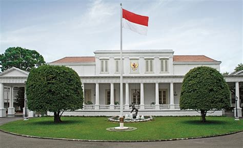 Mengenal Keunikan Istana Kepresidenan Dprd Indramayu