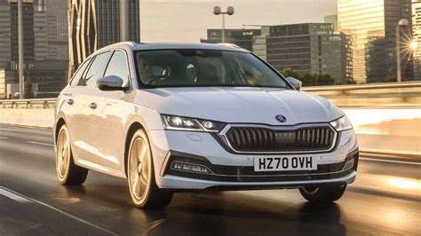 Skoda Octavia Iv Plug In Hybrid Costs Just Under £31000