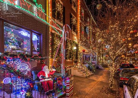 Renée, 16 years old, is ripped out of her world, locked up and deprived of everything. Block's Christmas Lights Display is Best in the State ...