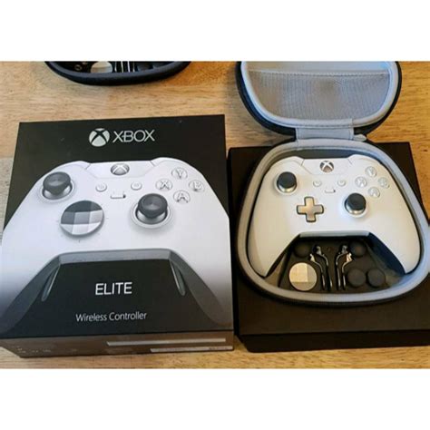 Xbox Elite controller (white) - Controllers Accessories (New) - Gameflip