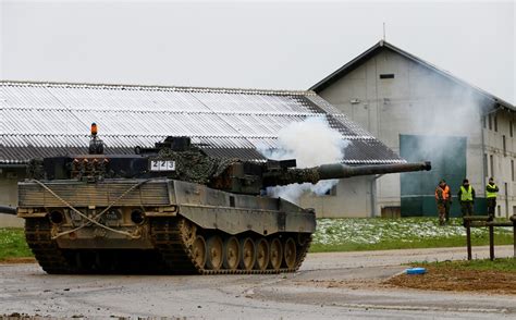 Are The Russians Building Laser Tanks The National Interest