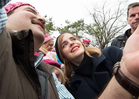 Emma Watson Womens March On Washington 04 Gotceleb