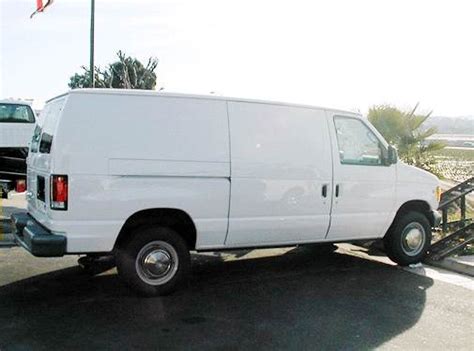 Used 2003 Ford E250 Super Duty Cargo Extended Van 3d Prices Kelley