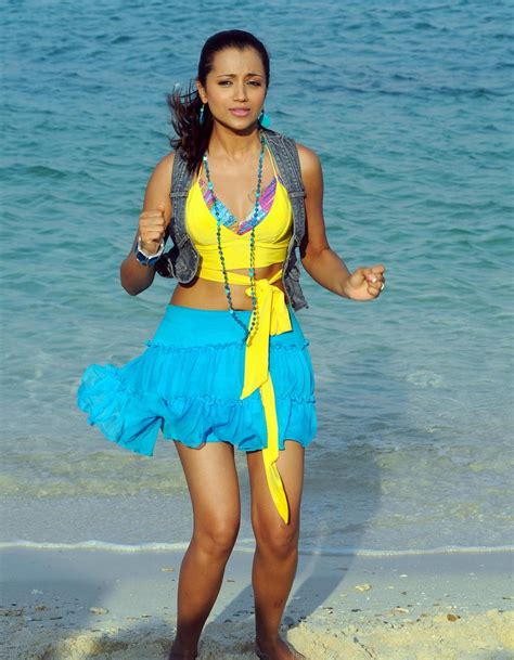 sexy tamil actress trisha spicy pics celebrities wallpapers