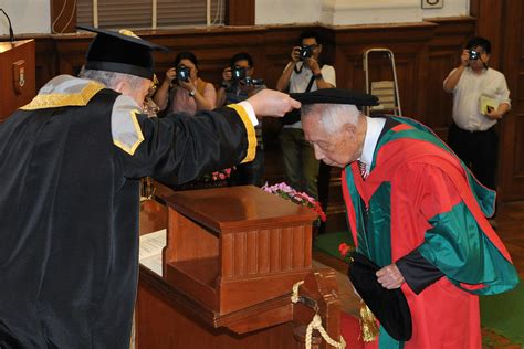 Hku Confers An Honorary Degree Upon Dr Henry Hu Hung Lick At The 193rd Congregation Press