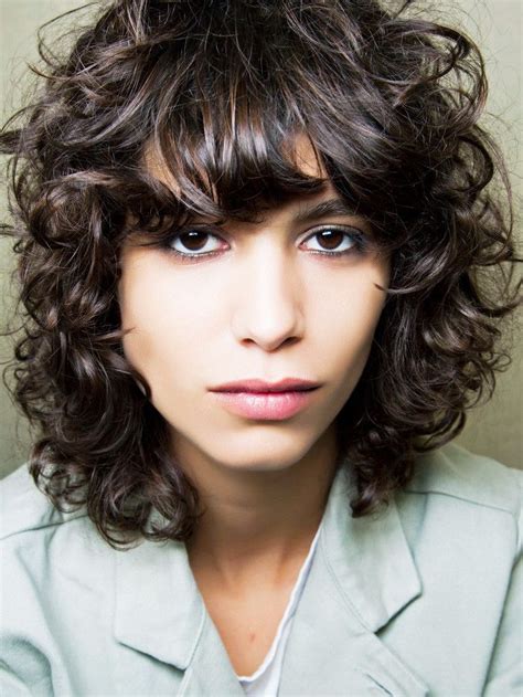 Women S Short Hairstyles For Thick Curly Hair How To Style And Care For Your Locks The 2023