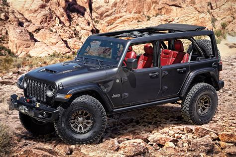 Jeep Replies To The New Bronco Announcing Hemi Powered V8 Wrangler