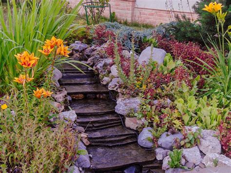 Tips And Information About Slope And Hillside Gardens Gardening Know How