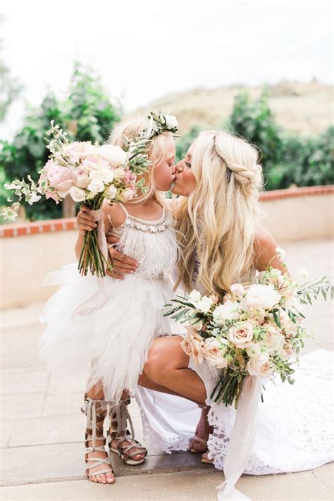 Youtube Stars Savannah Soutas Cole Labrants Wedding Glamorous
